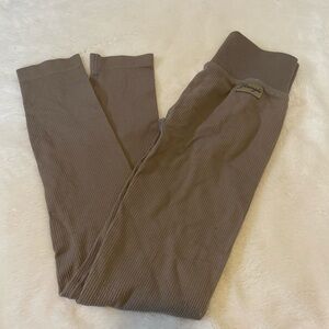 YoungLA Ribbed Leggings in Brown Taupe